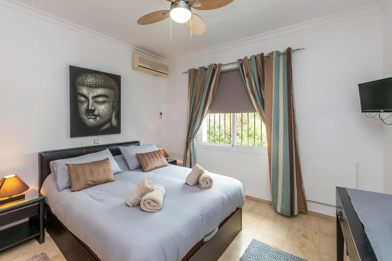 Villa Barranco Big Terrace, Private Pool & Parking Mijas