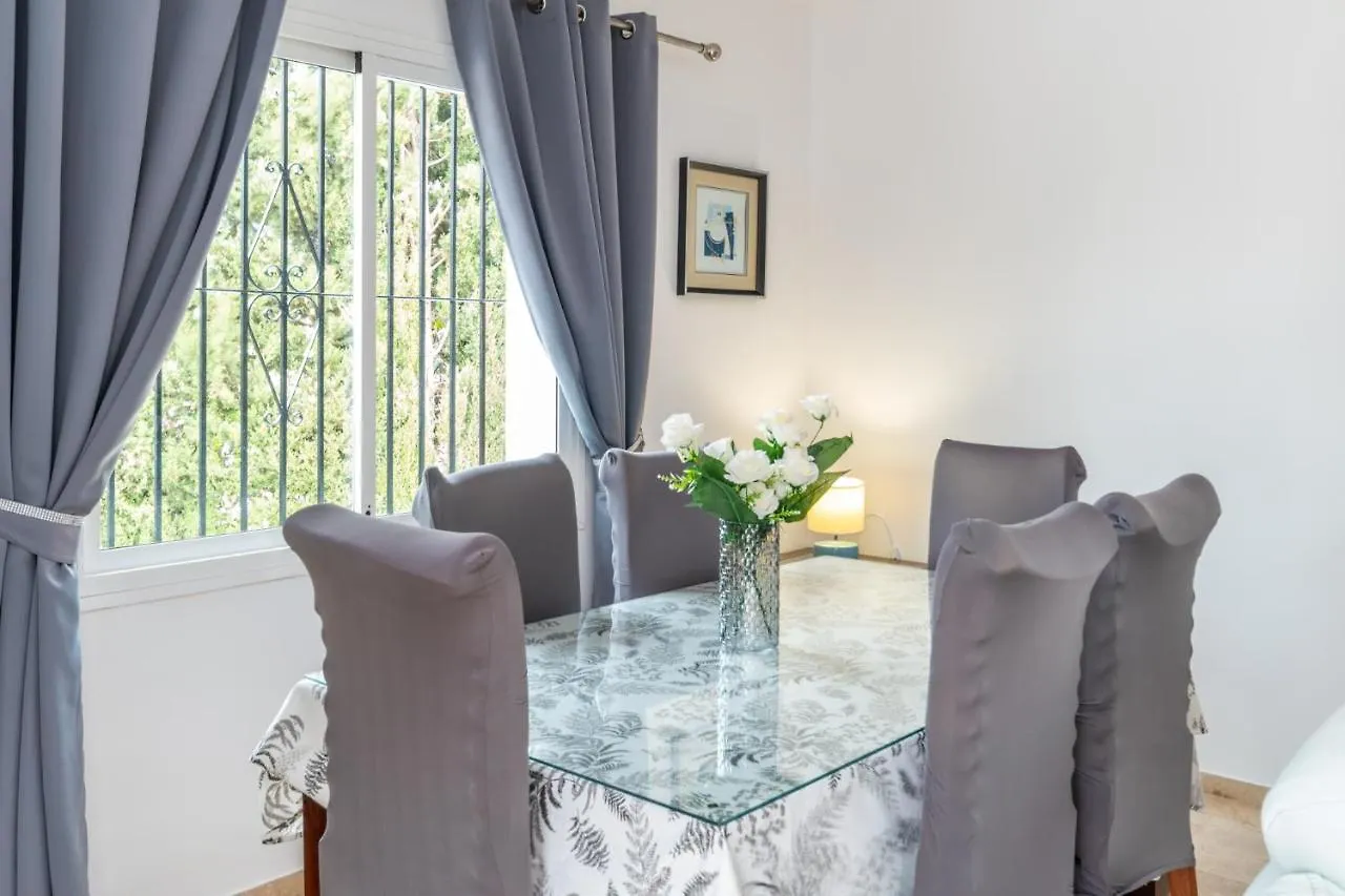 Villa Barranco Big Terrace, Private Pool & Parking Mijas